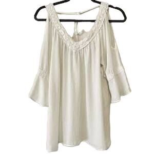 CHARMING CHARLIE Beige Off-The-Shoulder Hippie Top Sz S